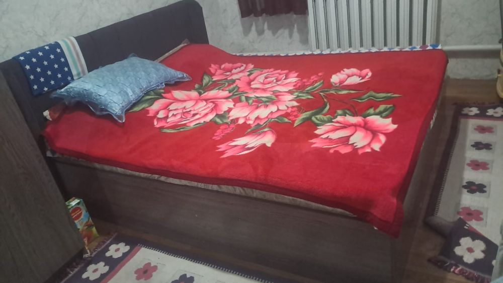 Продам кровать, б/у