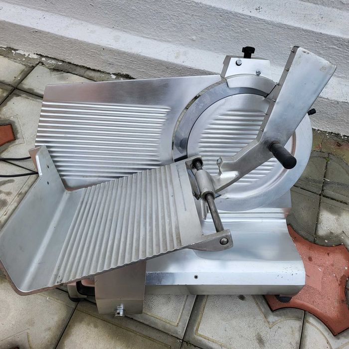 Машини за рязяни ня мезе