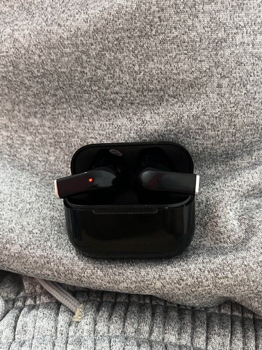 Продам наушники в хорошем состоянии