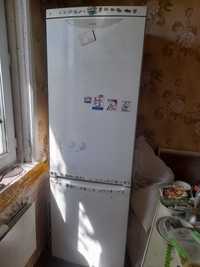 Продам холодильник самовывоз