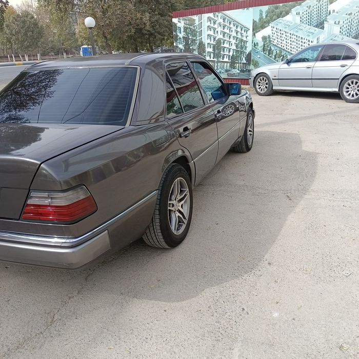 W124 yaxshi xolatda
