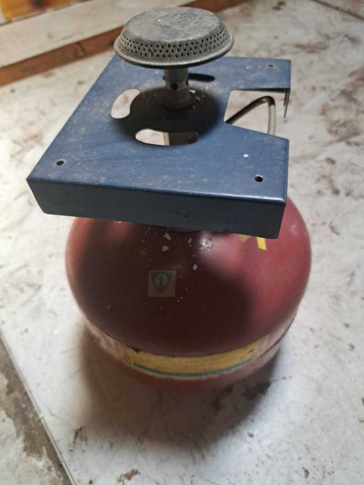 aragaz 3 ochiuri si aragaz de cort