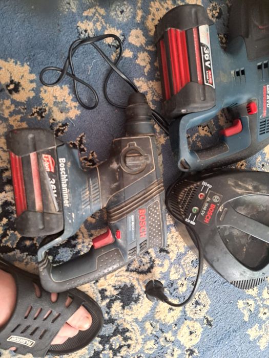 Încărcătoare și baterii scule electrce