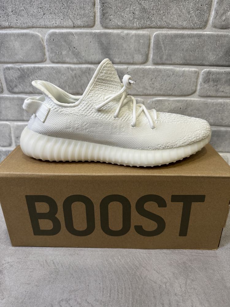 36-45 Yeezy 350 v2 Cream