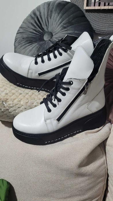 Чисто нови модерни боти от естествена кожа