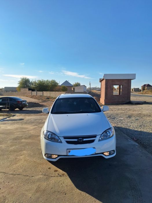 Gentra 2022 kraska toza km 44.000 Megicar.906 monitor magitafon