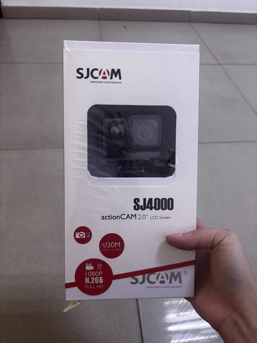 Продам экшн камеру SJCAM SJ4000. Новая, в упаковке.