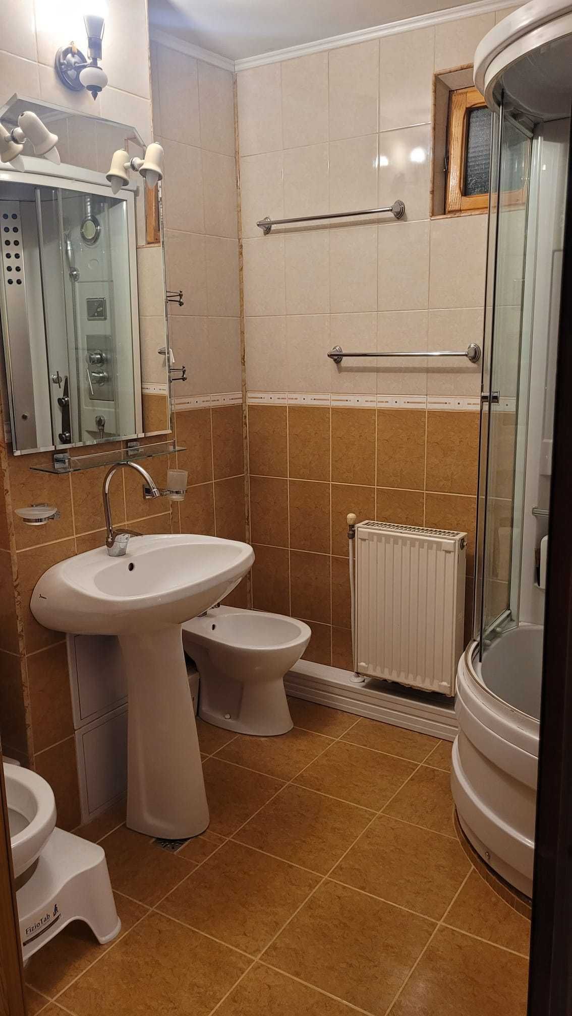 Apartament 4 camere de vanzare, 94mp, mobilat, zona ultracentrala