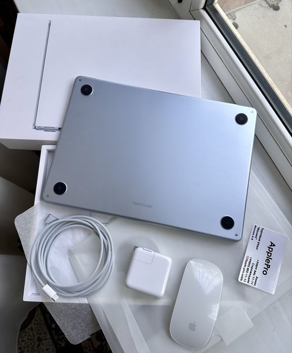MacBook Air M4 SkyBlue 16/256GB 8 Цикл
