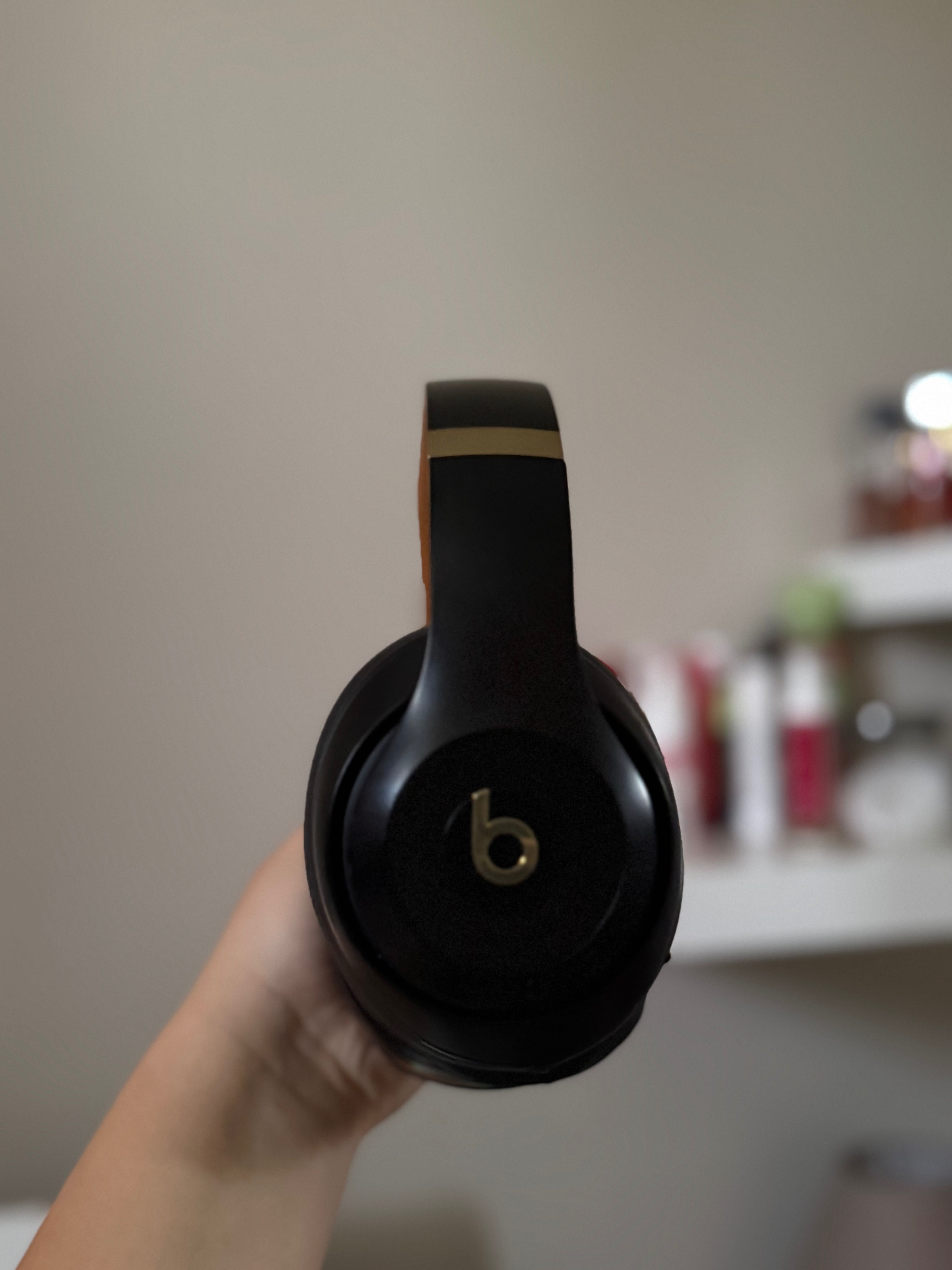 Безжични слушалки Beats Studio3