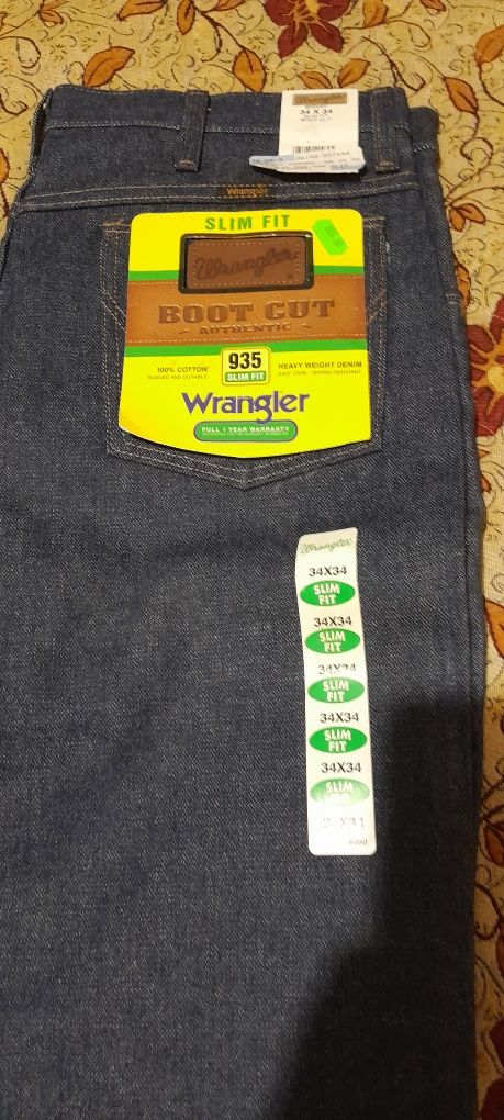 Джинсы Wrangler елочка