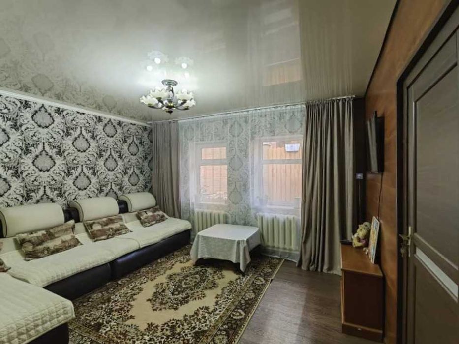 4-комнатный дом 76м² с гаражом и зем уч 5 соток в городе ул. Сатпаева