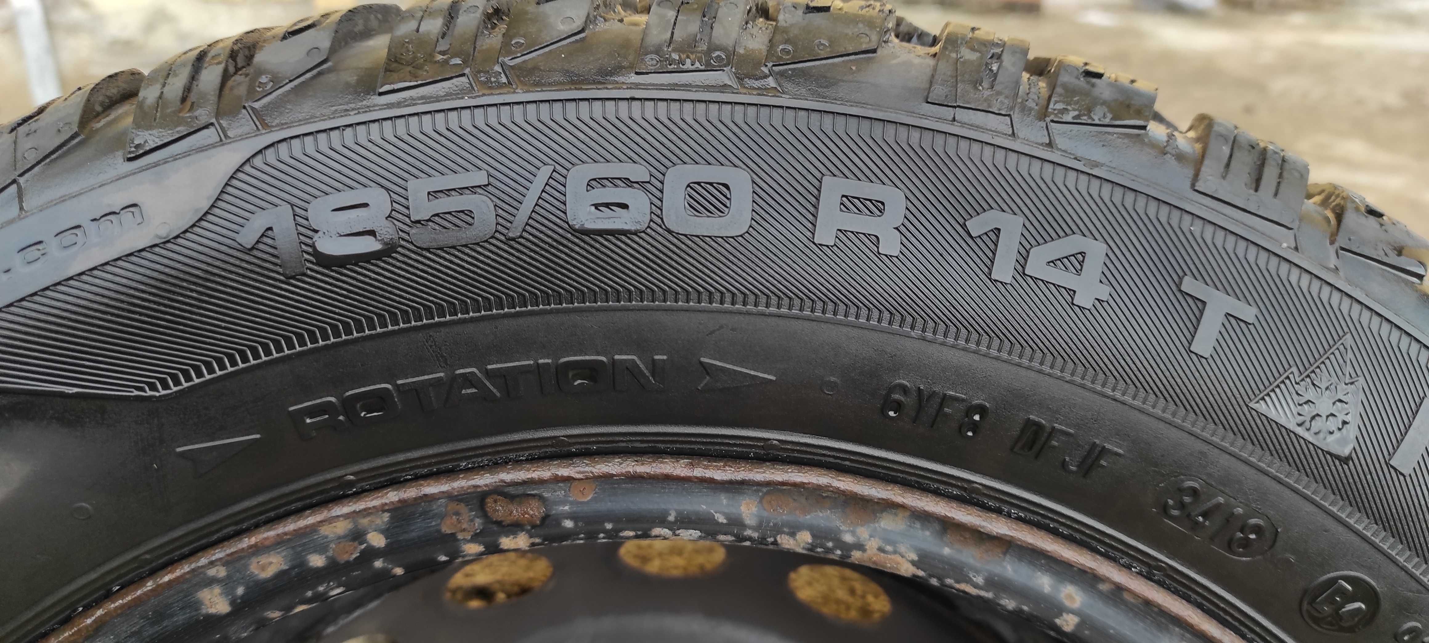 4 броя зимни гуми с джанти 185/60 R14