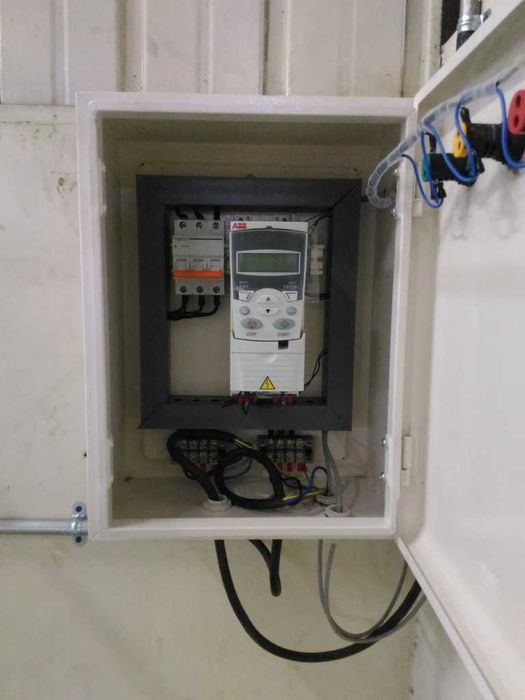 Честотен регулатор с табло