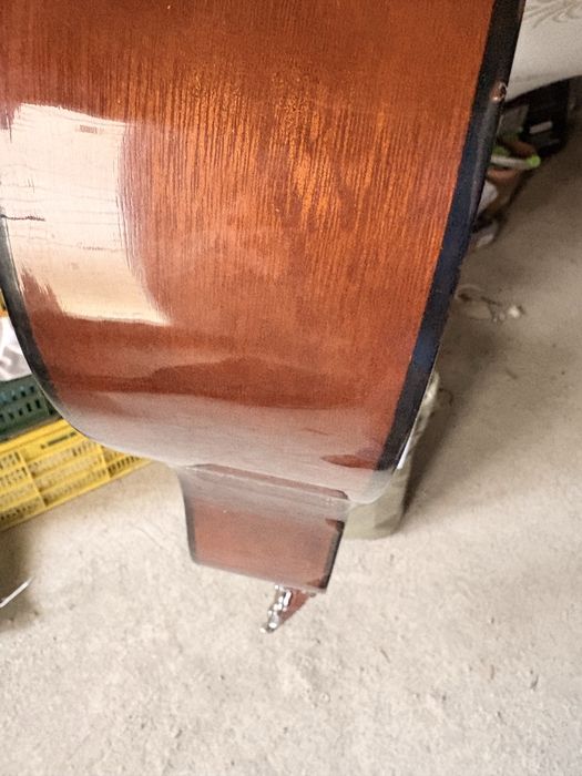 Chitara clasica in stare impecabila lemn in husa originala