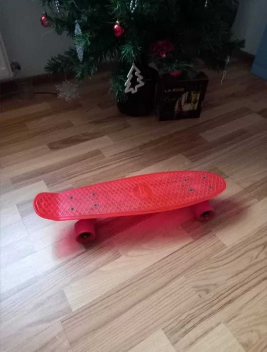 Skateboard ca nou. Suceava