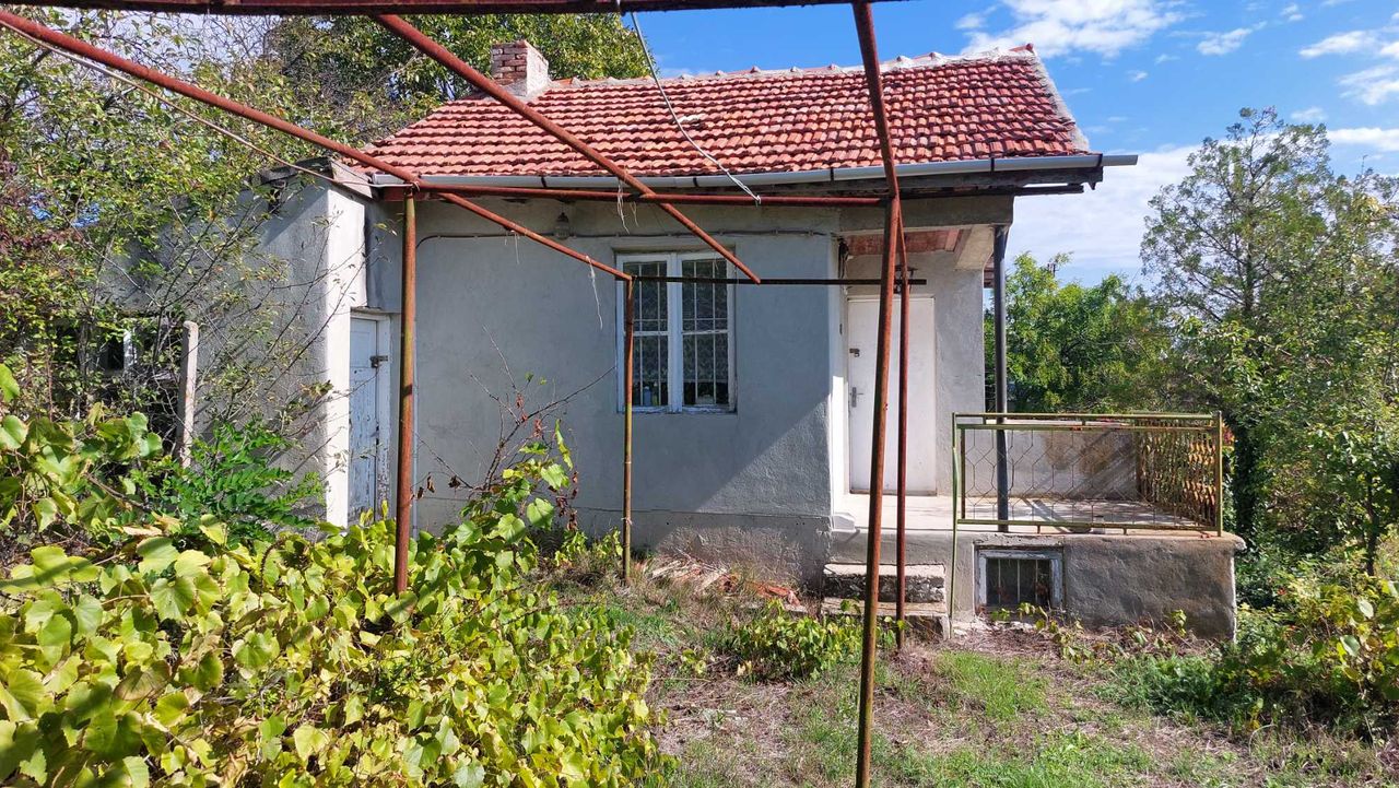 Продава се Къща в Варна, Владислав Варненчик - 45 кв.м за 1200 €/кв.м - Снимка #4