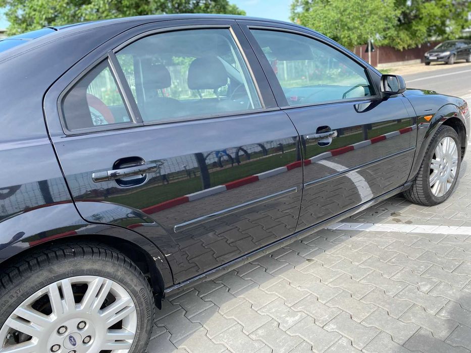 Ford mondeo 2.0tdci 131 cp