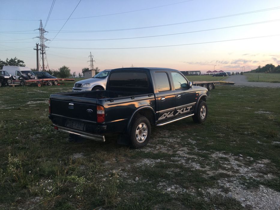 Dezmembrez 2xFord Ranger 2,5 TDI(Mazda B 2500) Ford Focus mot 2,0 tdci