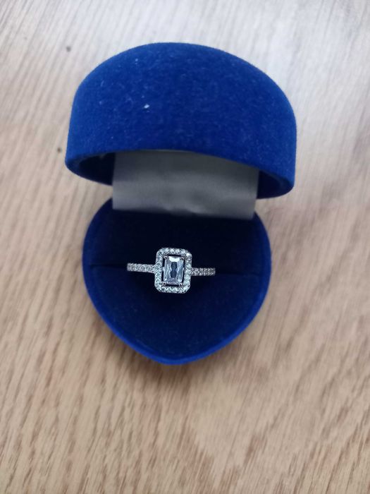 Inel  de argint cu zirconiu