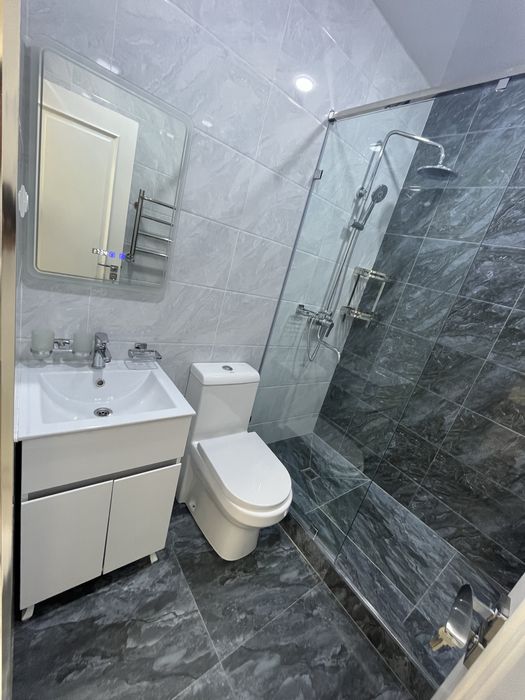 Срочно продается своя трех ком квартира