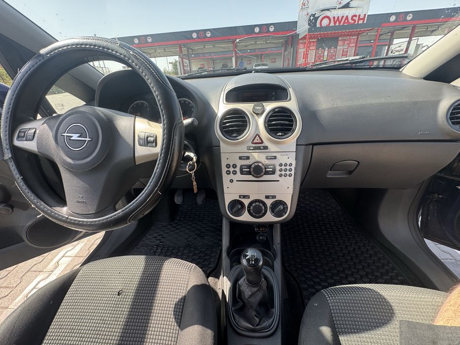 Vand opel corsa 1.0 benzina