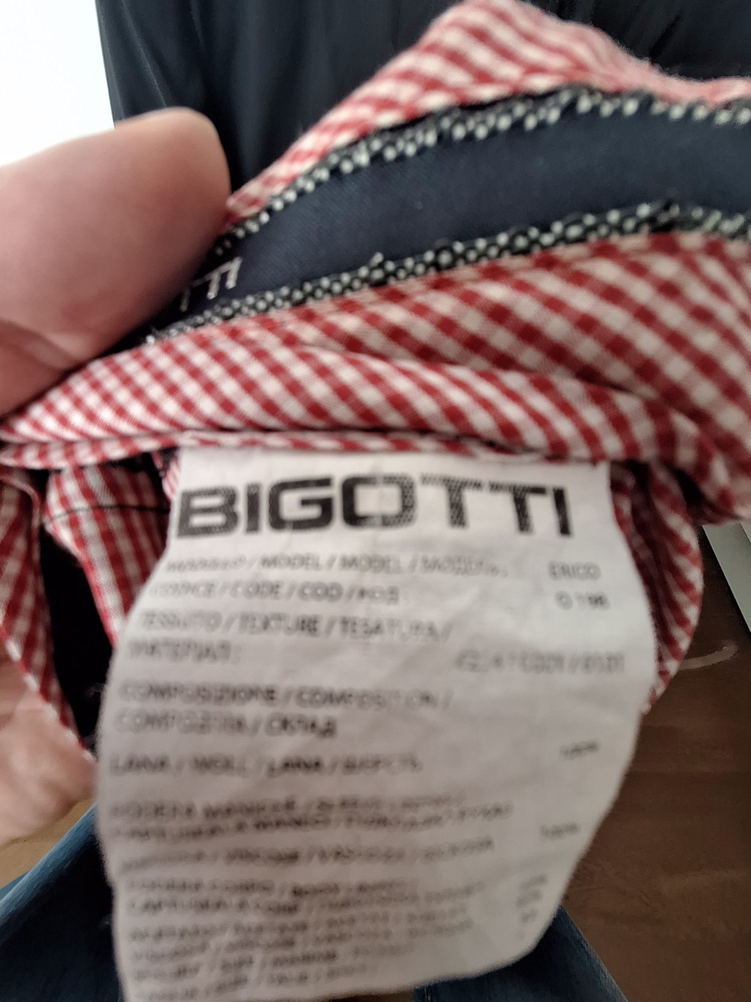 Costum negru Bigotti regular marimea 54, lână