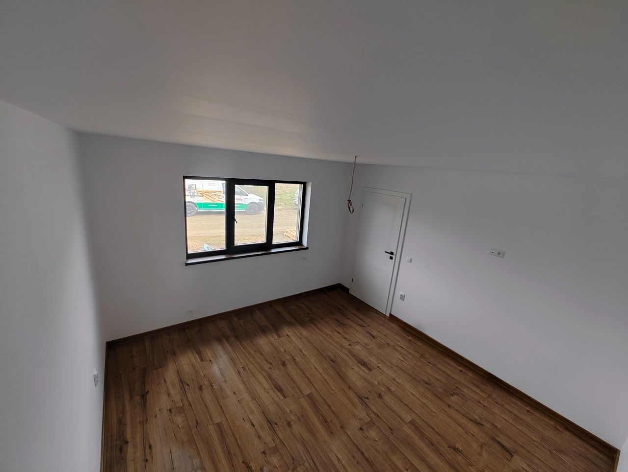 Propietar,Casa Holboca 4 Camere la Asfalt,Posibilitate Personalizare!