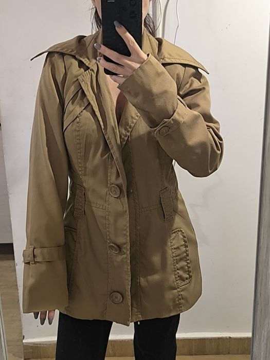 Trench clasic toamna