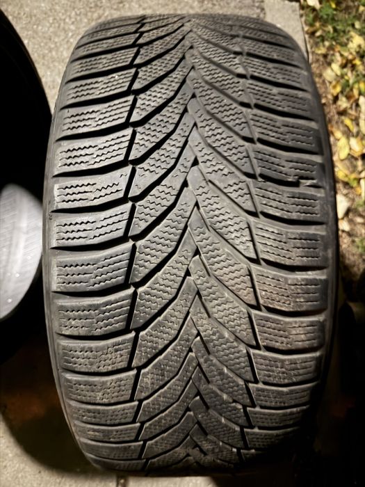 Зимни гуми 245/40/18