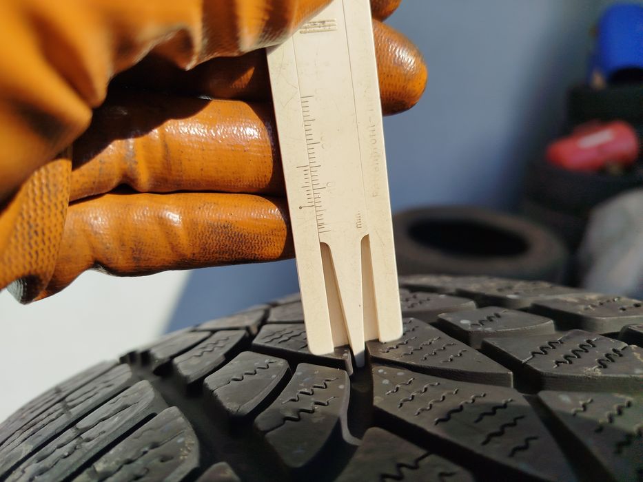 205/60/16 Дънлоп без ДОТ - 96 товарен индекс