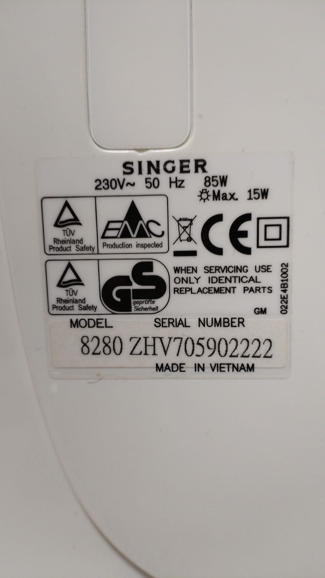 Mașină de cusut electrică SINGER 8280
