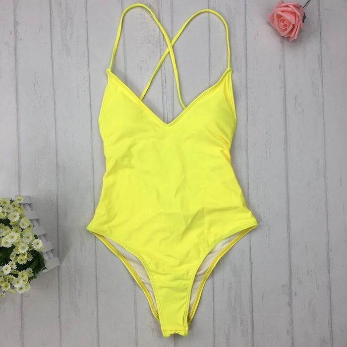 Costum de baie intreg (Daira-Shop.ro) Push Up brazilian galben tanga