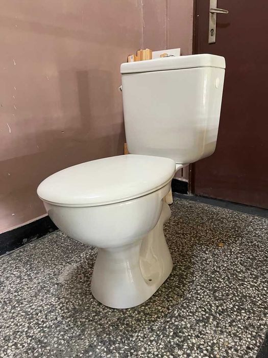 Тоалетна - Моноблок