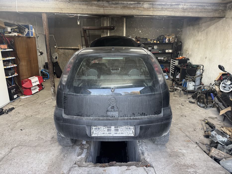 Opel Corsa 1.2 на части