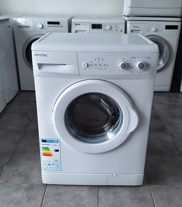 Masina de spălat rufe Arctic  / C 1000 A. W 470460