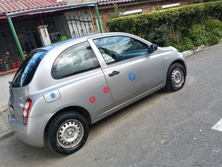 Vând Nissan micra k12 B