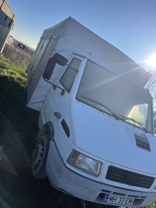 Vand Iveco 2,5 cu turbo