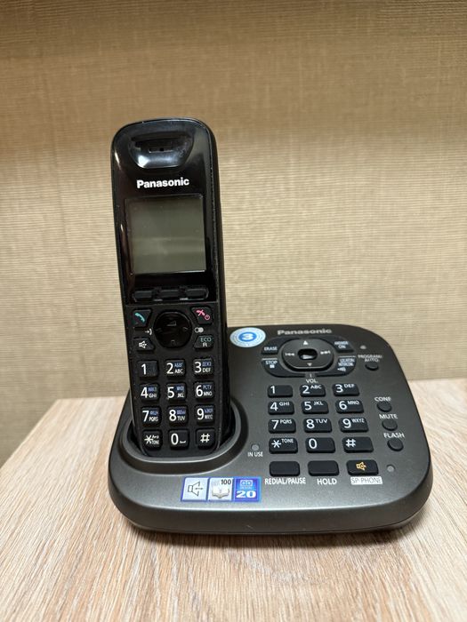 Продам цифровой беспроводной телефон