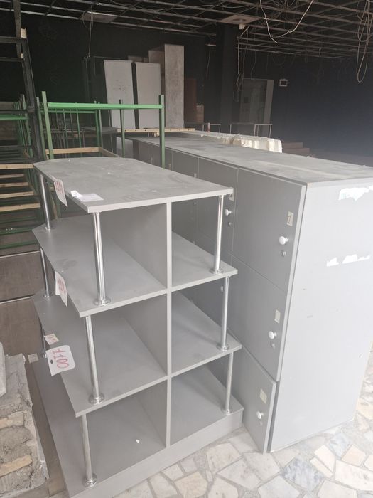 Мебель стеллажи для бизнеса