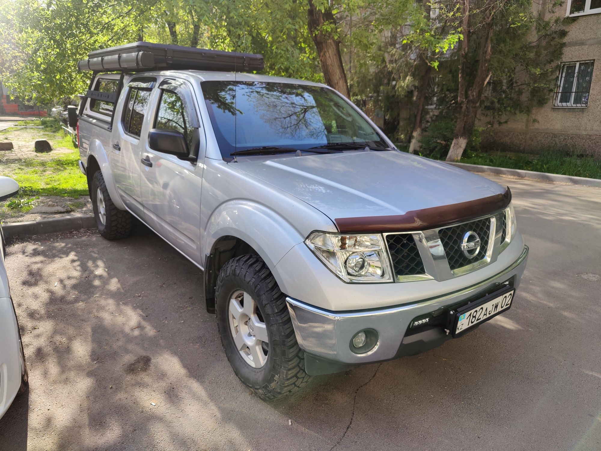 Продам Nissan Frontier или Navarra (бензин 4.0)