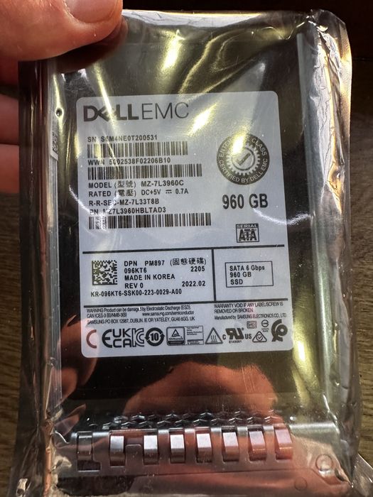 Жёсткий диск PM897