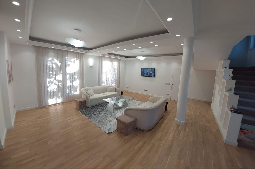 Casa la mitoc dragomirniei