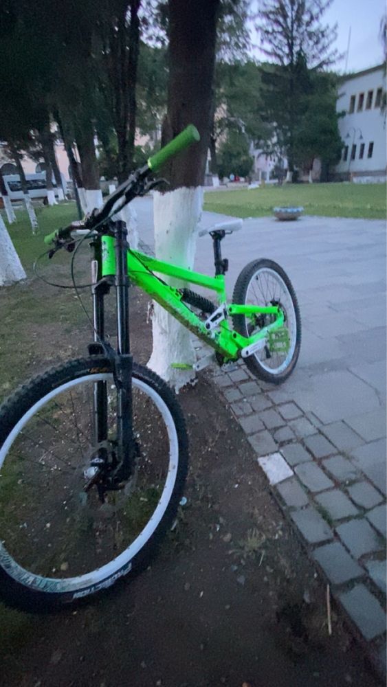 scoot voltage 2011