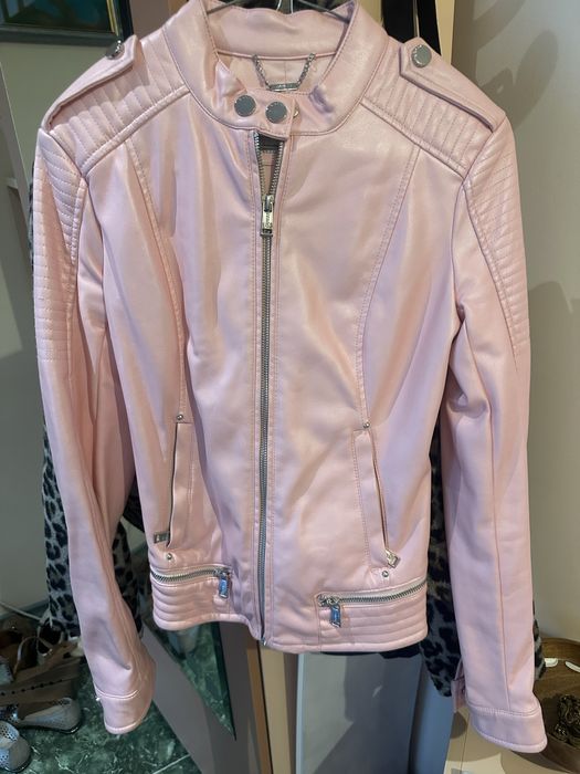 Късо яке GUESS розов цвят, еко кожа