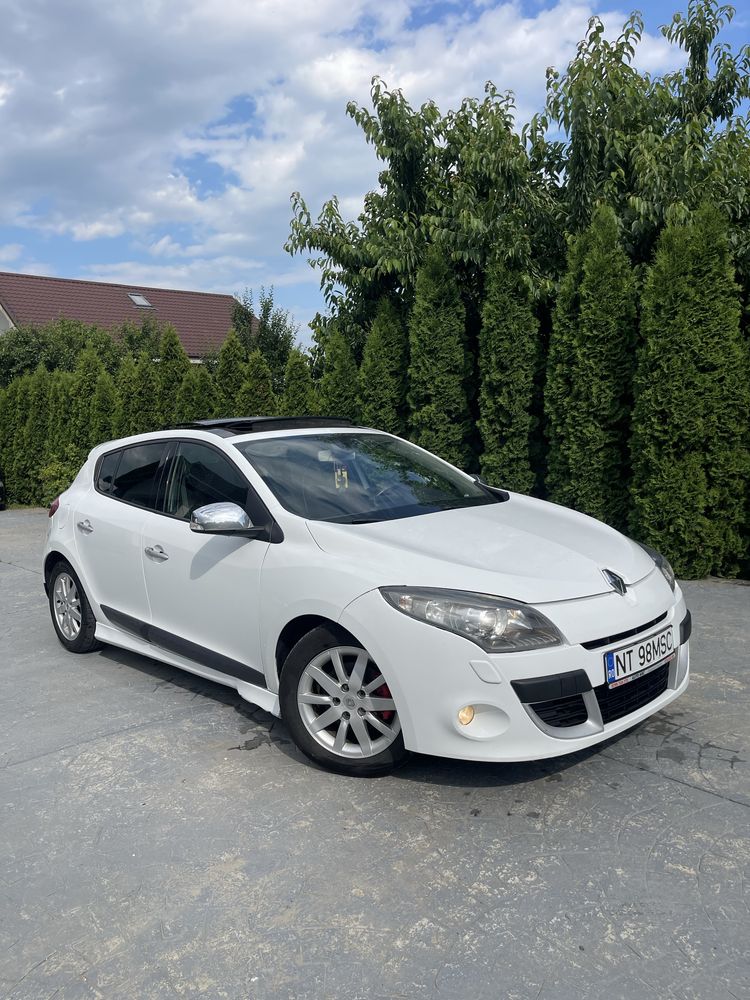 Renault Megane 3 / 1.5dci / 2010 euro 5 110cp