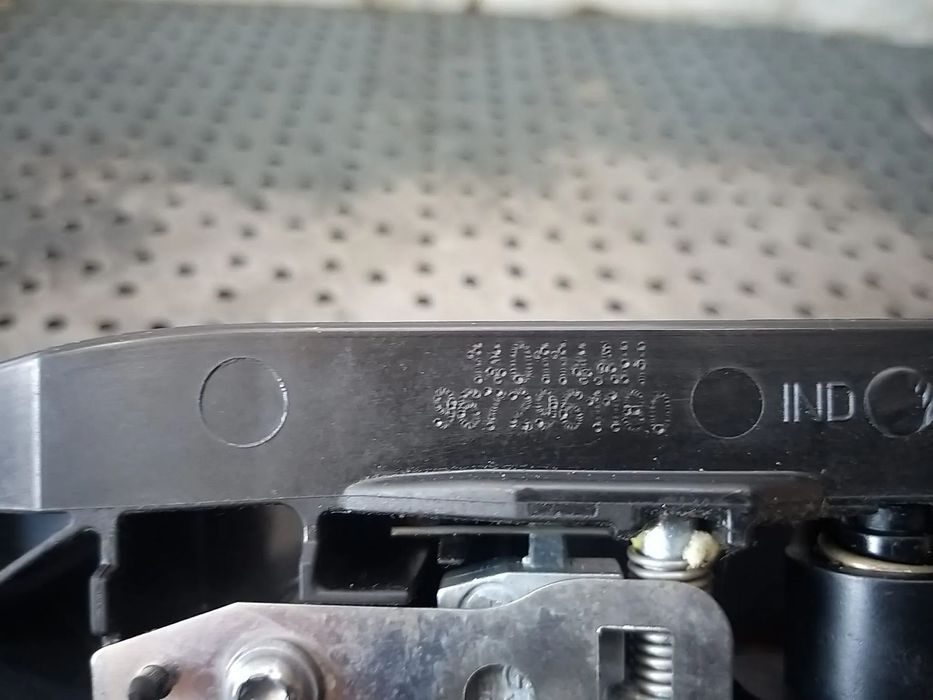 Maner usa stanga spate peugeot 208 ca cc 9672961180