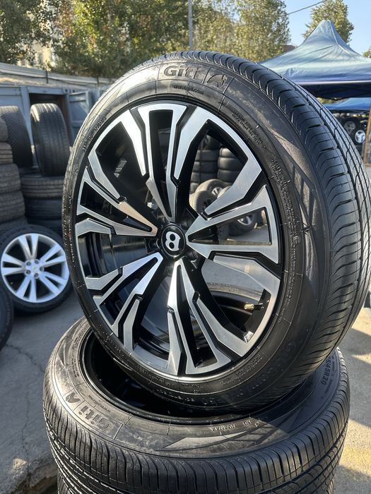 BMW x7 fason diska balon xolati idial