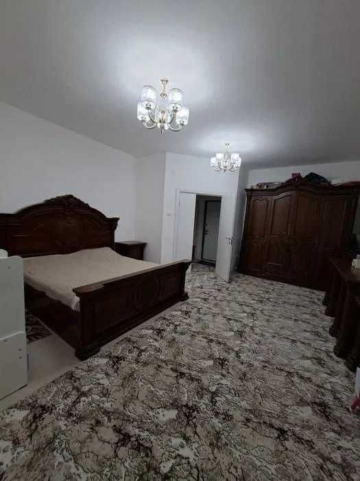 Assalom Maxtumquili Golden House 2 комнатная 65м ремонт от застройщика
