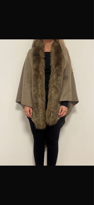 Capa cu blana marimea M